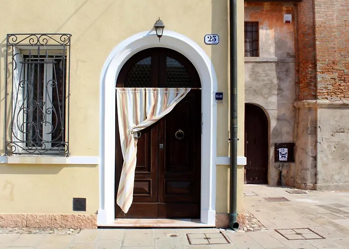 Bed and Breakfast Porta del Carmine Comacchio